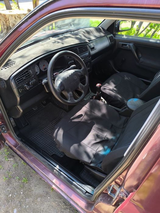 Продам Фольксваген Гольф 3