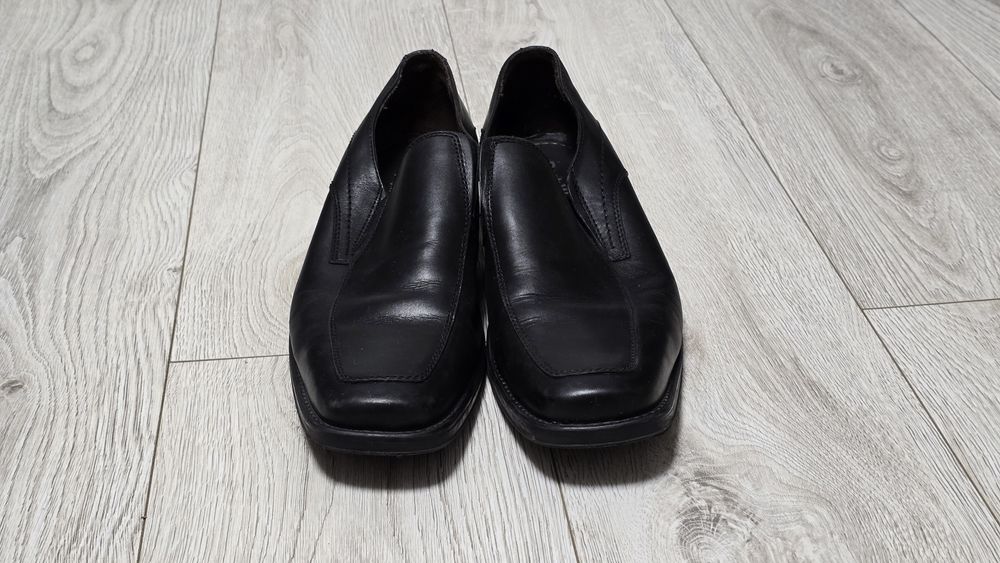 Pantof fără șiret