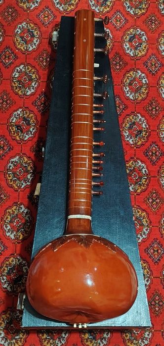 Tor Sitar sotiladi .
