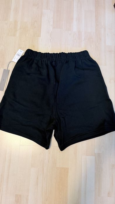 Pantaloni essentials