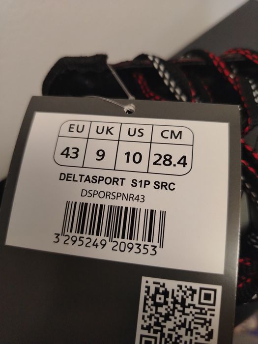 Продаётся спец. Обувь дельта плюс.