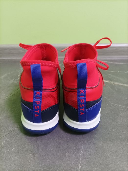 Детски обувки за футбол