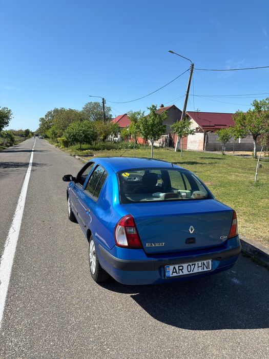 Renault clio symbol