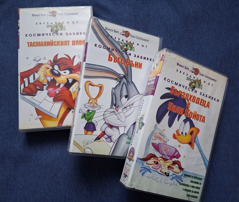ЛОТ Видеокасети VHS Space Jam Космически Забивки Анимация
