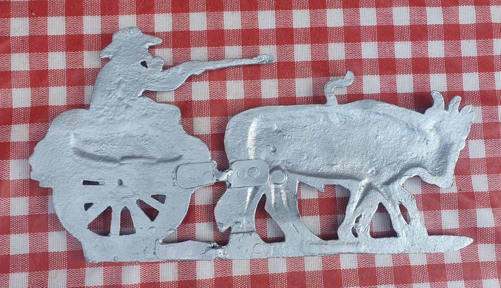 Placa metal turnata / Colectie