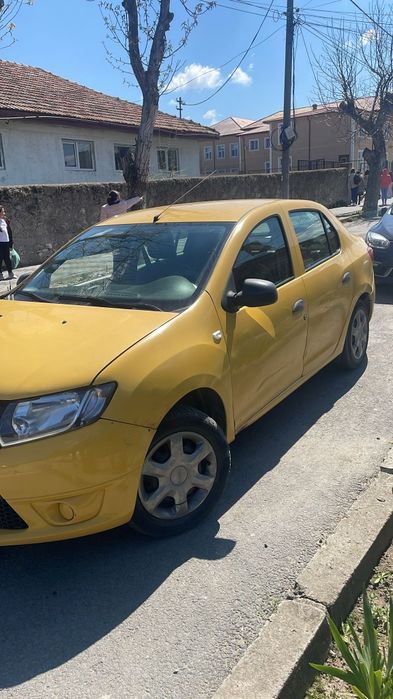 Vând Dacia Logan 2