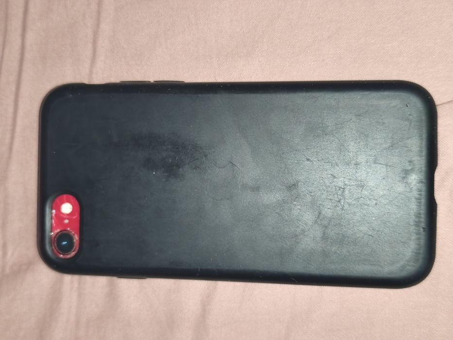 Продам iPhone se 2020