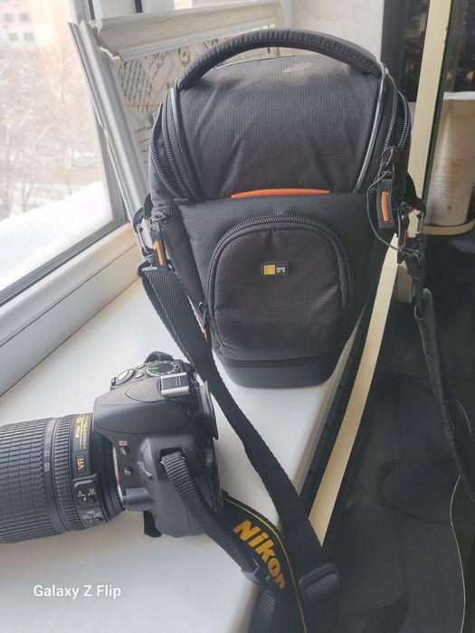 Профессиональный фотоаппарат