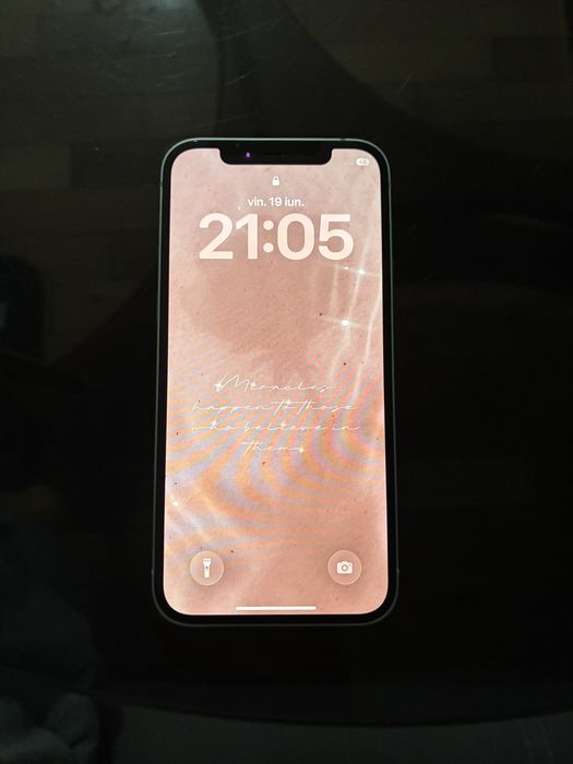Vând Iphone 12 -64 GB