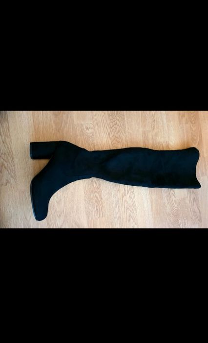 Cizme cu toc peste genunchi