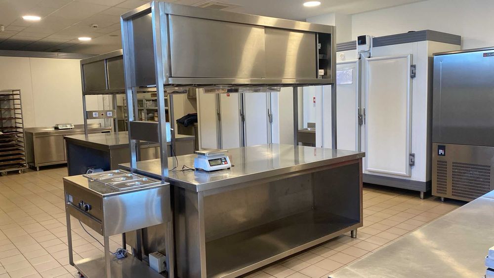 LINIE COMPLETĂ de frigidere si congelatoare profesionale HoReCa – DE VÂNZARE