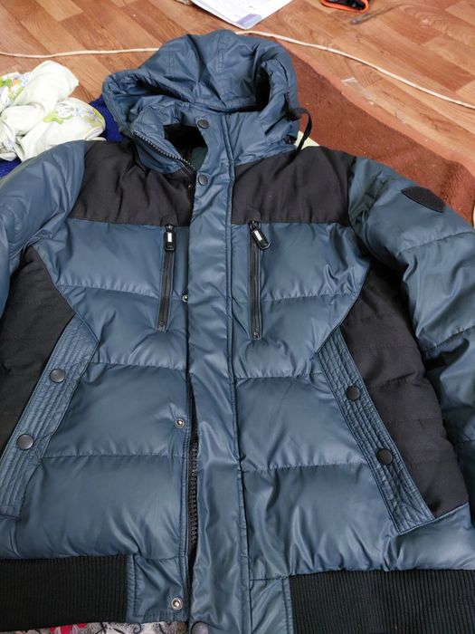 Продам зимную куртку