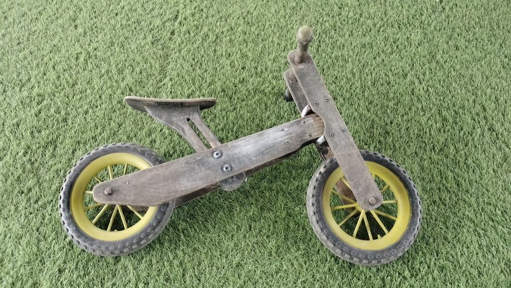 Bicicletă copii 1-3 ani