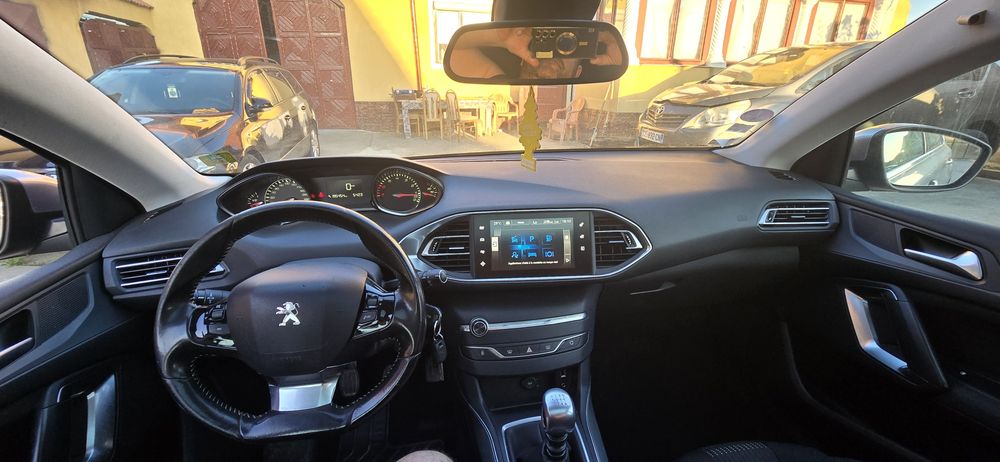 Peugeot 308 2015 Gtline 1,2 benzina Euro6 130c.p. full option