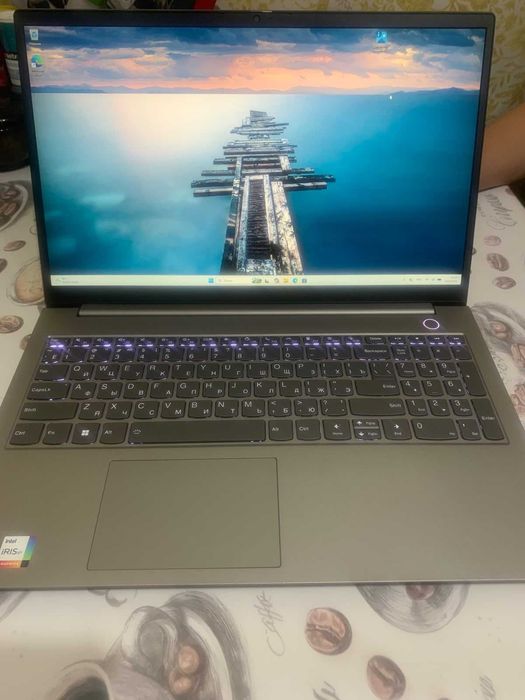 В идеале Lenovo i7 1255U/RAM 40GB DDR4/NVme 512GB, с коробкой