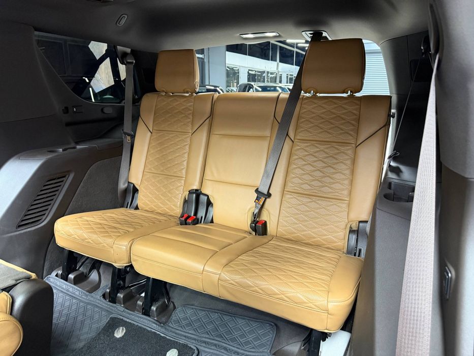 Cadillac Escalade  Насия. савдога. берилади