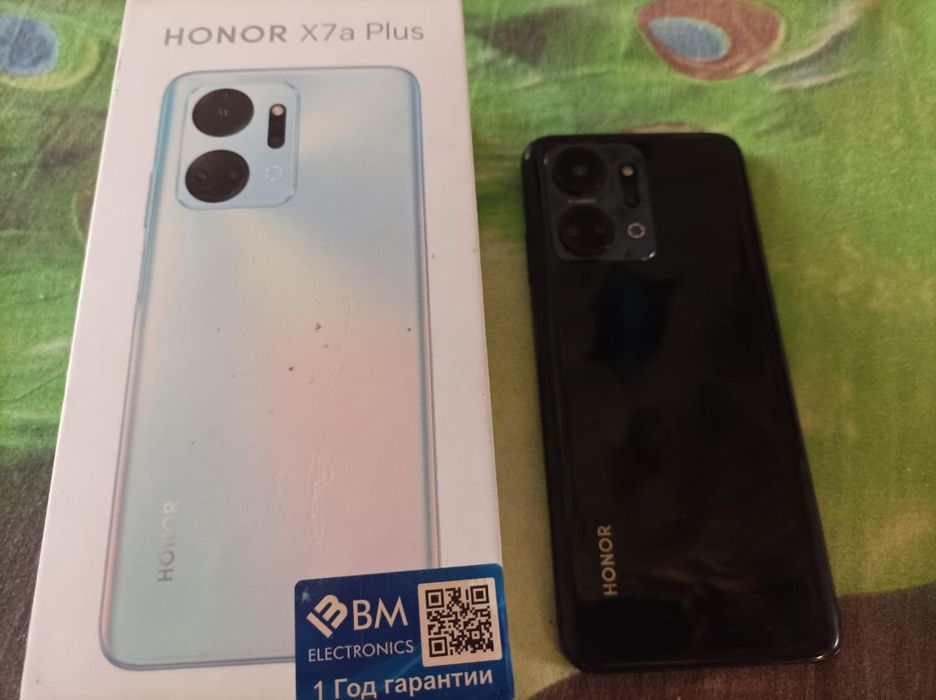 Продаётся телефон Хонор х7а+