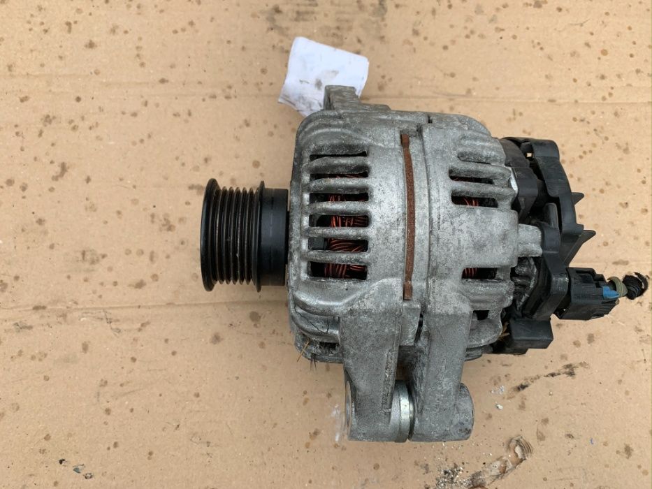 Alternator Opel Astra H 1.9 Diesel