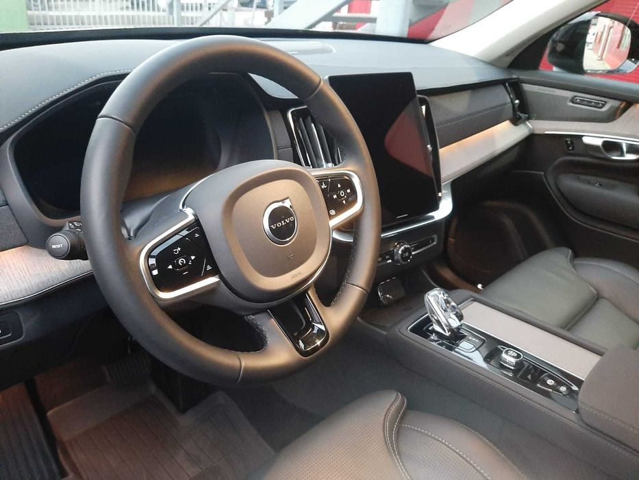 Volvo XC90  AWD Plug in Hybrid 2025