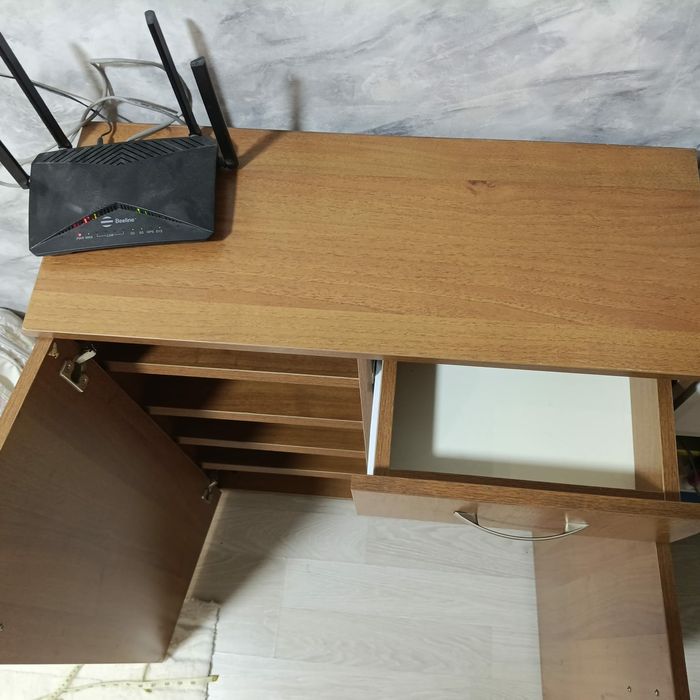 Обувница ,глубина 28 см