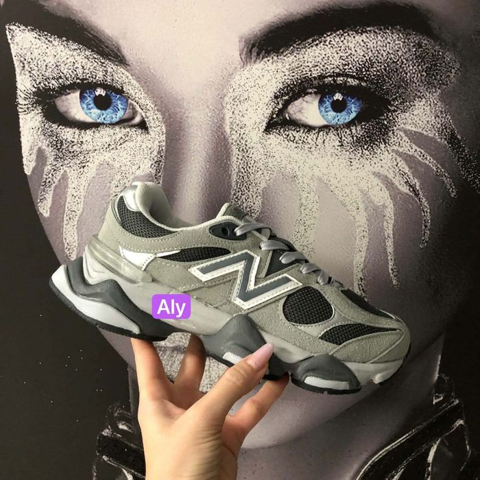 Adidași New Balance gri