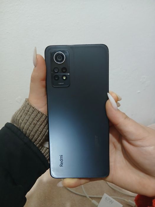 Редми Ноте 12про.