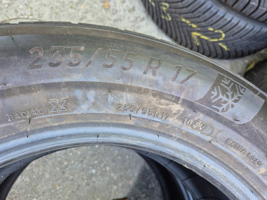 2 Anvelope de IARNA - 235/55/17 103V XL - Michelin Pilot Alpin 5 - CA NOI - DOT 2022 !