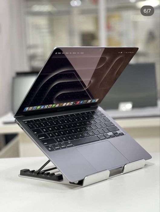 Ноутбуки Apple Macbook 13 | M1 | АКБ 100-96%