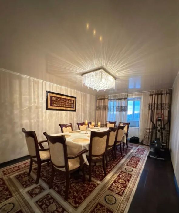 Продам 4-х комнатную квартиру