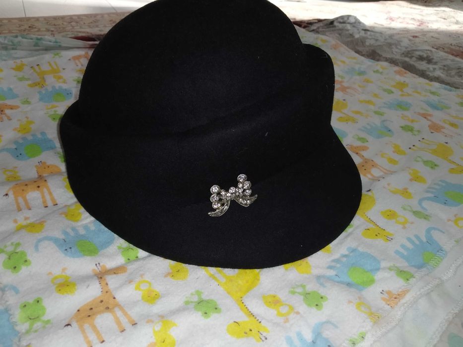 Шапка женская, головной убор женский