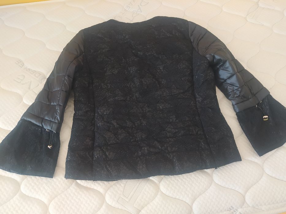 Дамско есенно яке