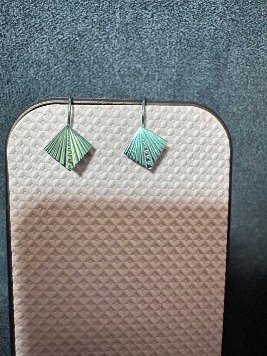 Серьги из медсплава