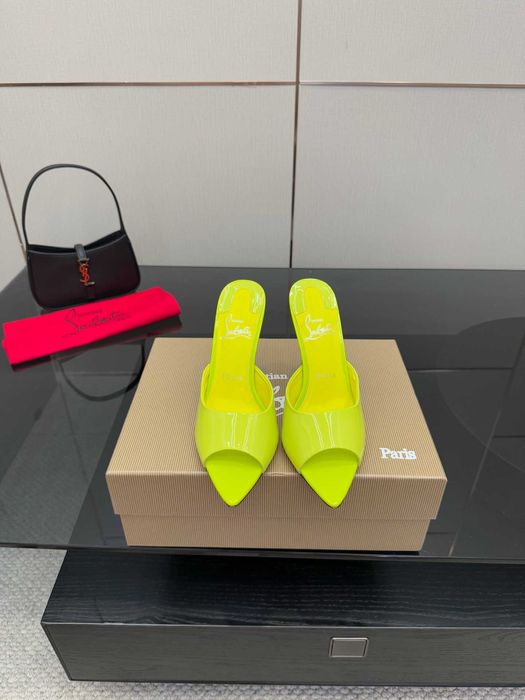 Louboutin Дамски Обувки 35-40 номер