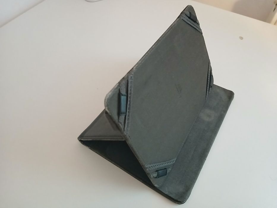 Tastatura Bluetooth Windows/Ios  plus cover