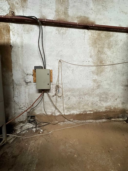 Продава се Промишлена сграда в Банско - 2340 кв.м за 150 €/кв.м - Снимка #11