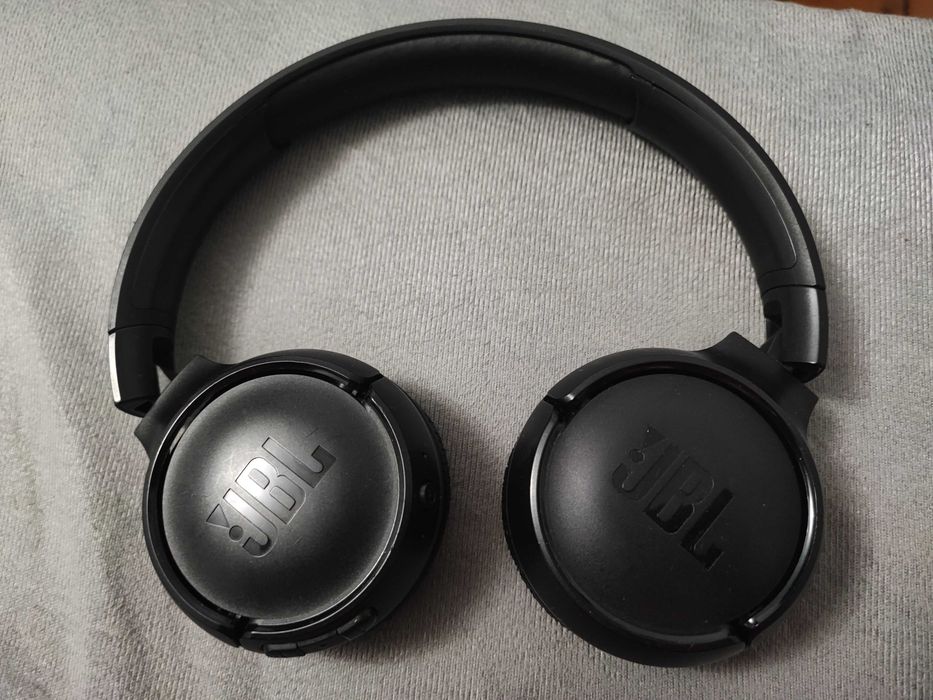 Vând / Schimb Căști JBL Tune 510BT