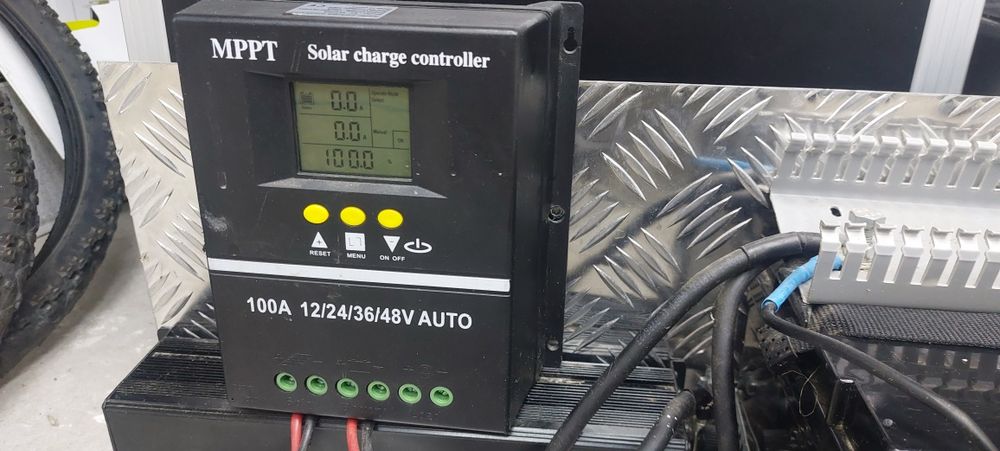 Kit solar complet pentru camping sau cabana