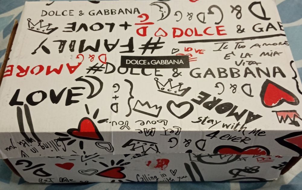 Adidași Dolce Gabbana