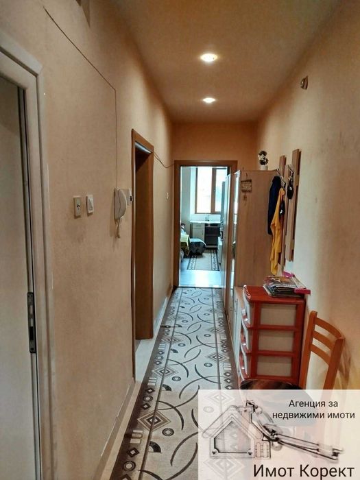 Продава се Двустаен апартамент в Асеновград - 65 кв.м за 542 €/кв.м - Снимка #2