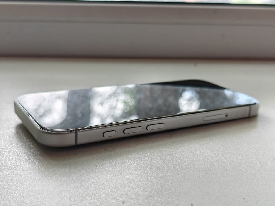 продам iPhone 17 256gb 100акб