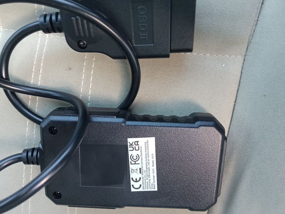 Vând tester auto