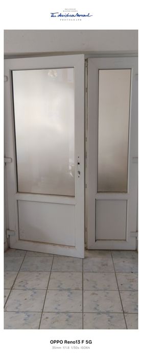 Ușa termopan dubla cu sticla innaltime202/146 latimea
