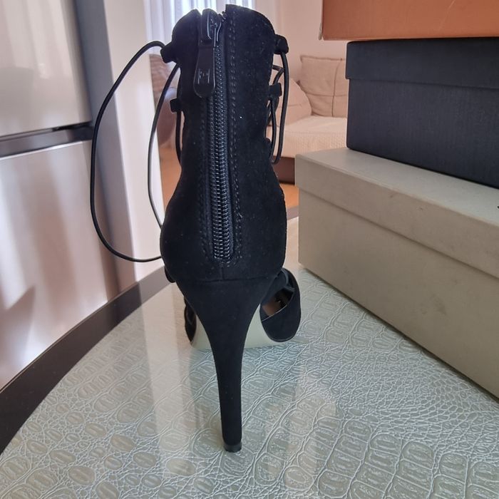 Лодочки замшевые