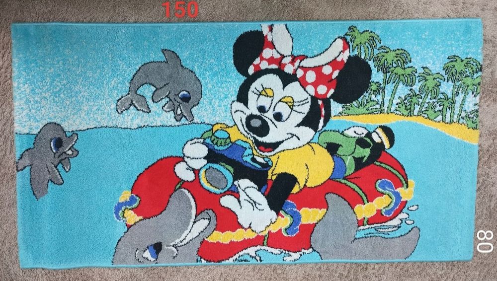 Нов килим мини маус