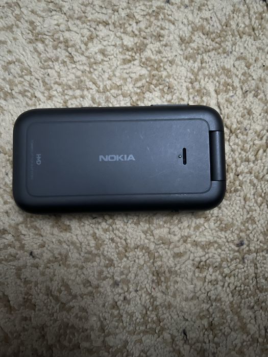 Продам телефон кнопочный нокиа