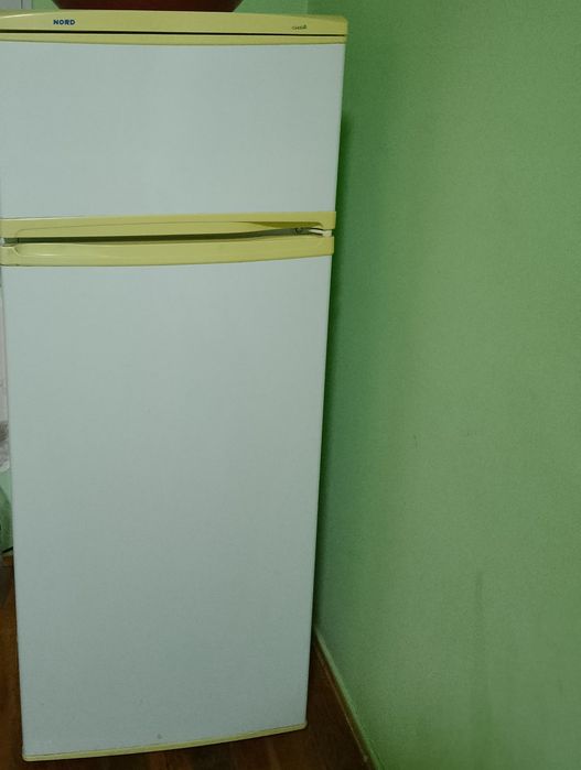 Продается холодильник