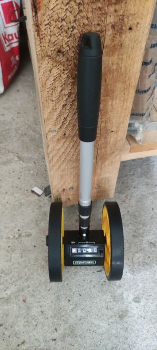 Уред за измерване на разстояние