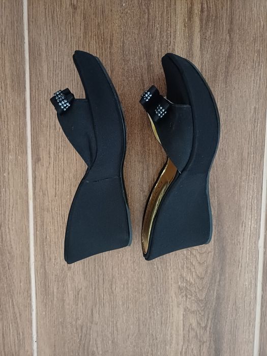 Papuci femei nr 37