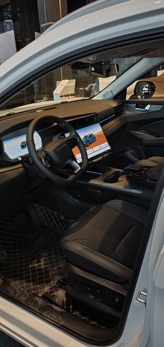 Kaiyi x7 Hybrid: 7 örindiqli, 5litr/100km