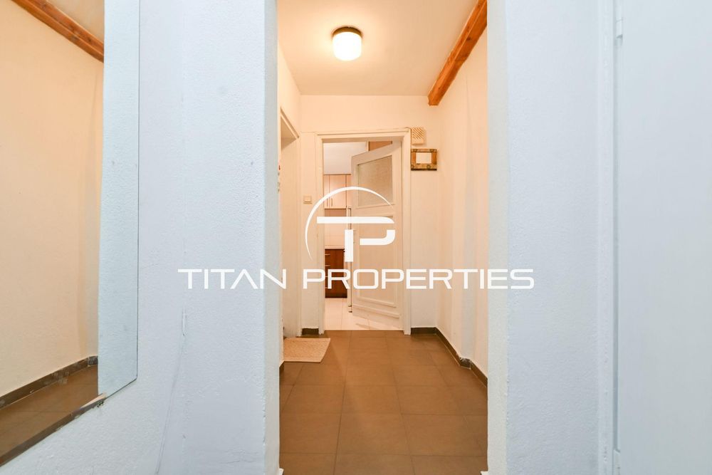 Дава се под наем Двустаен апартамент в София, Център - 95 кв.м за 548.25 € - Снимка #10